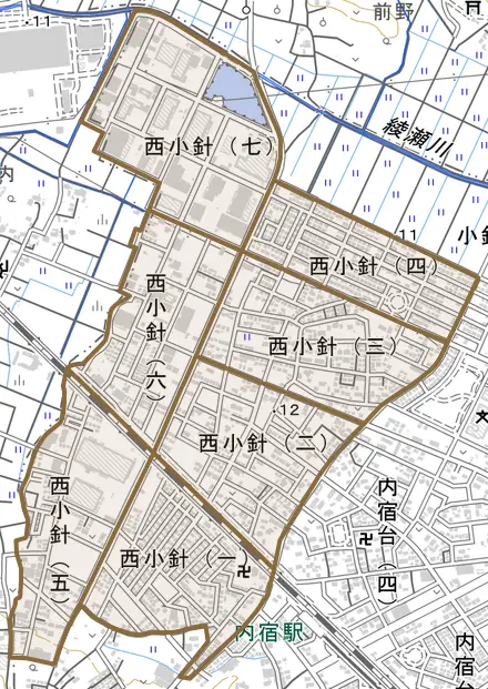 西小針とその周辺の地図。町の範囲を重ねている