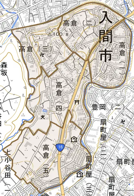 高倉とその周辺の地図。町の範囲を重ねている