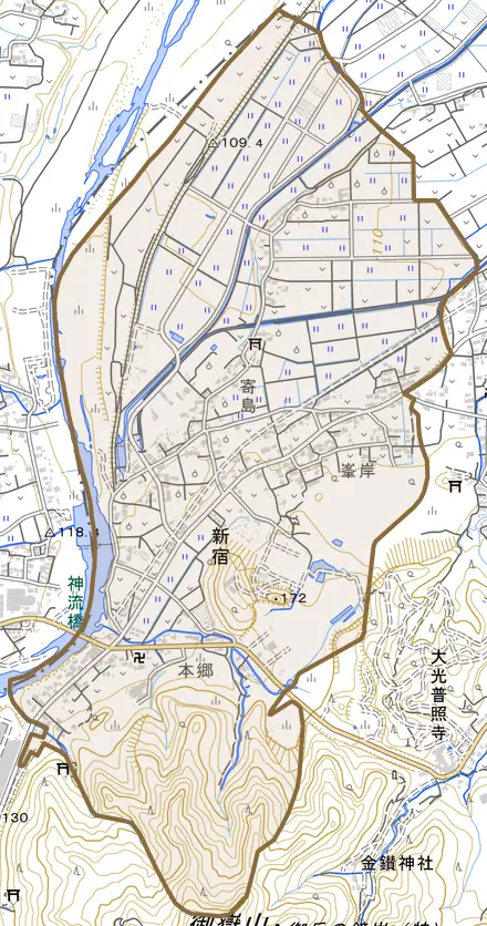大字新宿とその周辺の地図。町の範囲を重ねている