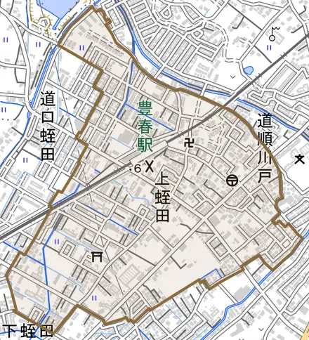 上蛭田とその周辺の地図。町の範囲を重ねている