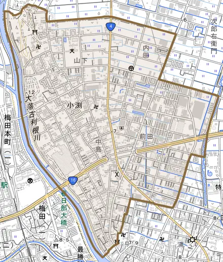 小渕とその周辺の地図。町の範囲を重ねている