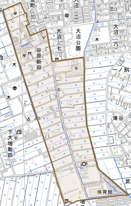 谷原新田とその周辺の地図。町の範囲を重ねている