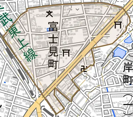 富士見町とその周辺の地図。町の範囲を重ねている