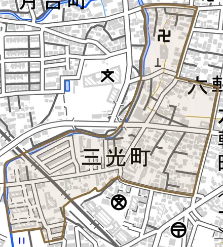 三光町とその周辺の地図。町の範囲を重ねている
