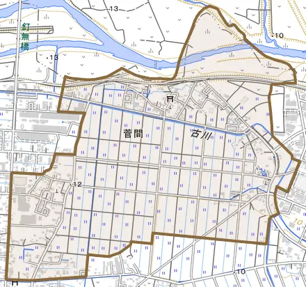 大字菅間とその周辺の地図。町の範囲を重ねている