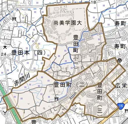 豊田町とその周辺の地図。町の範囲を重ねている