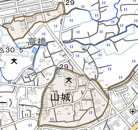 大字山城とその周辺の地図。町の範囲を重ねている