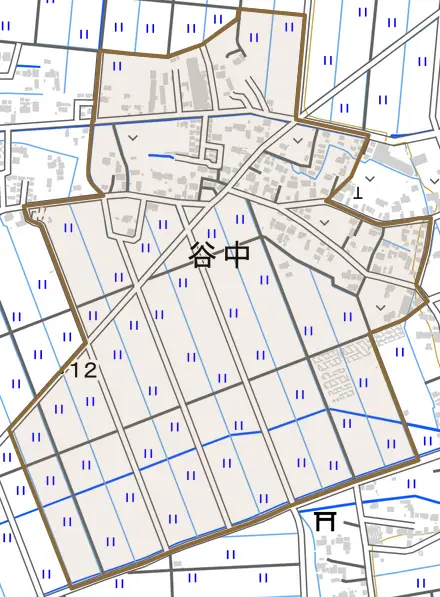 大字谷中とその周辺の地図。町の範囲を重ねている