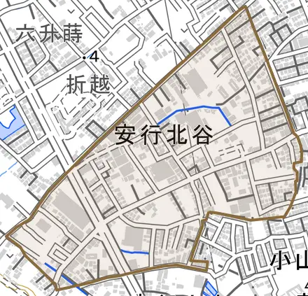 大字安行北谷とその周辺の地図。町の範囲を重ねている