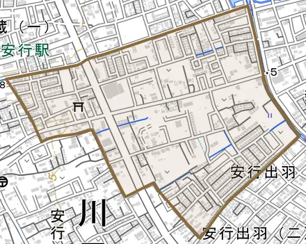 大字安行藤八とその周辺の地図。町の範囲を重ねている