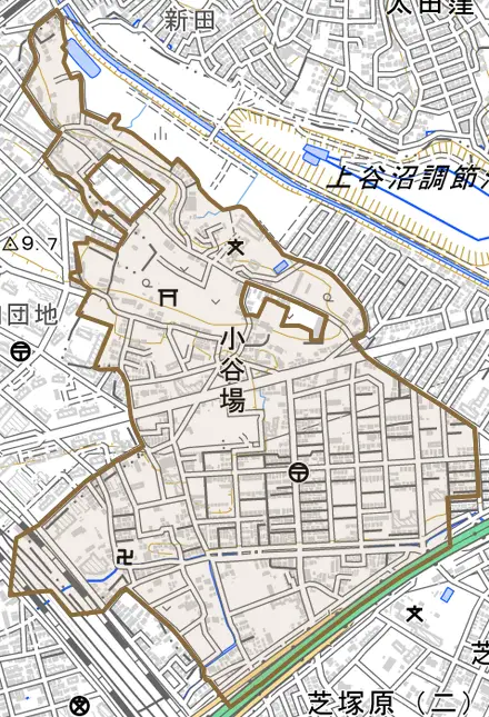 大字小谷場とその周辺の地図。町の範囲を重ねている