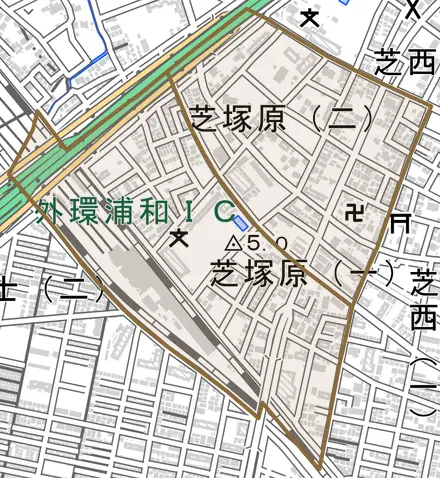 芝塚原とその周辺の地図。町の範囲を重ねている