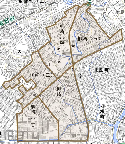 柳崎とその周辺の地図。町の範囲を重ねている