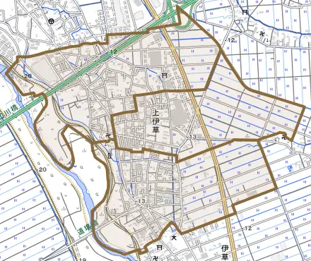 大字上伊草とその周辺の地図。町の範囲を重ねている