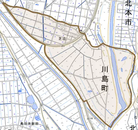 大字芝沼とその周辺の地図。町の範囲を重ねている
