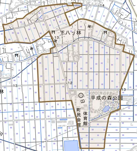 大字下八ツ林とその周辺の地図。町の範囲を重ねている