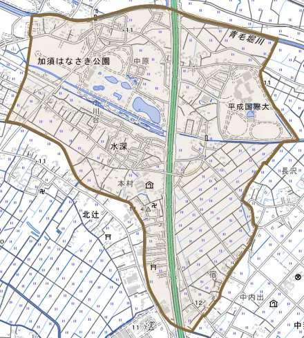 水深とその周辺の地図。町の範囲を重ねている