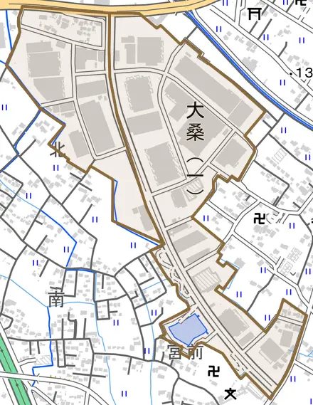 大桑とその周辺の地図。町の範囲を重ねている