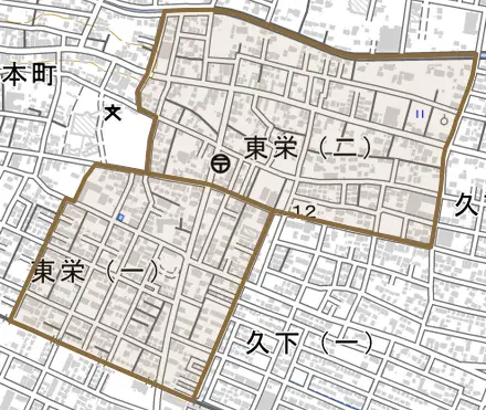 東栄とその周辺の地図。町の範囲を重ねている