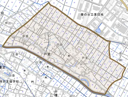 戸室とその周辺の地図。町の範囲を重ねている