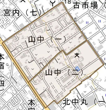 山中とその周辺の地図。町の範囲を重ねている