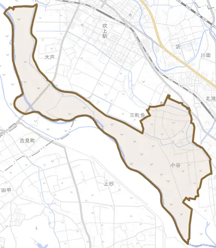 小谷とその周辺の地図。町の範囲を重ねている