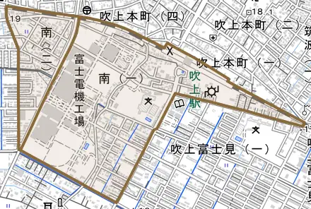 南とその周辺の地図。町の範囲を重ねている