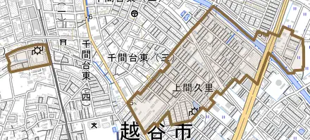 大字上間久里とその周辺の地図。町の範囲を重ねている