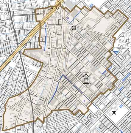 大字大里とその周辺の地図。町の範囲を重ねている