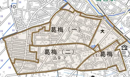 葛梅とその周辺の地図。町の範囲を重ねている