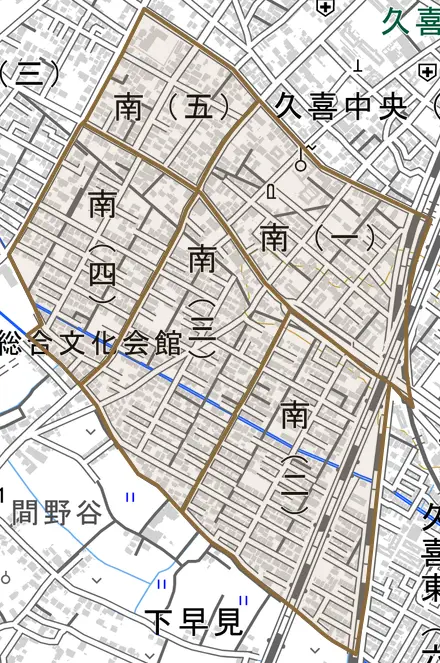 南とその周辺の地図。町の範囲を重ねている
