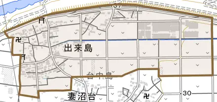出来島とその周辺の地図。町の範囲を重ねている