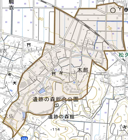大字木部とその周辺の地図。町の範囲を重ねている