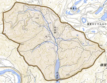 大字円良田とその周辺の地図。町の範囲を重ねている