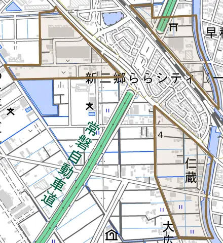 仁蔵とその周辺の地図。町の範囲を重ねている