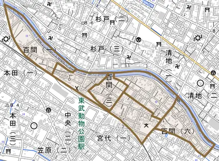百間とその周辺の地図。町の範囲を重ねている