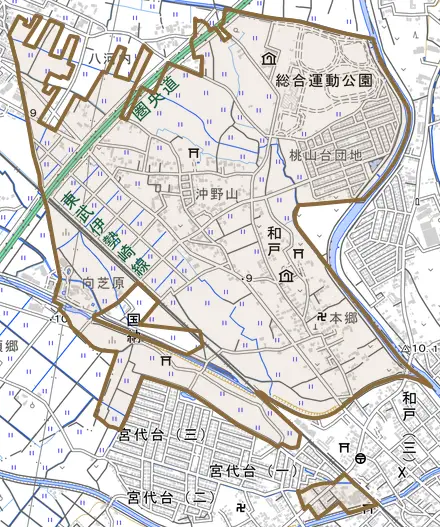 大字和戸とその周辺の地図。町の範囲を重ねている