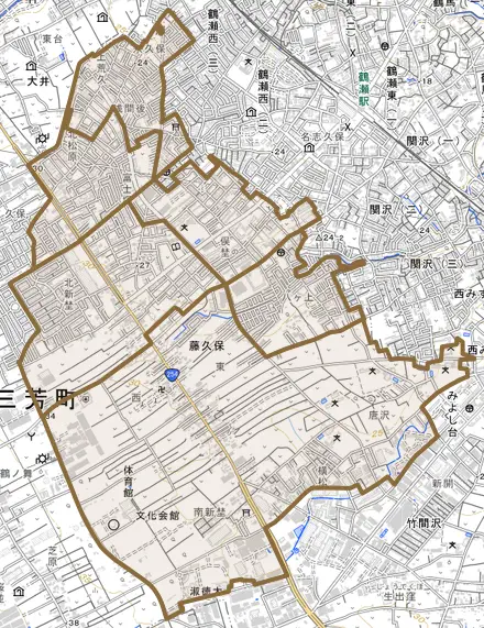 大字藤久保とその周辺の地図。町の範囲を重ねている