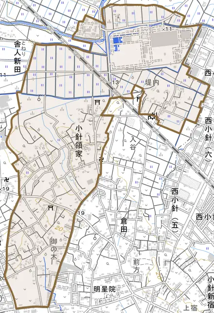 大字小針領家とその周辺の地図。町の範囲を重ねている