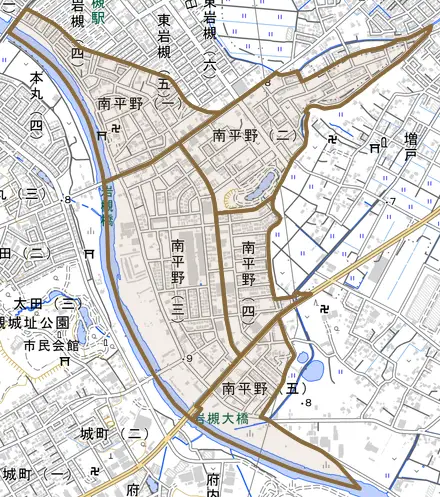 南平野とその周辺の地図。町の範囲を重ねている
