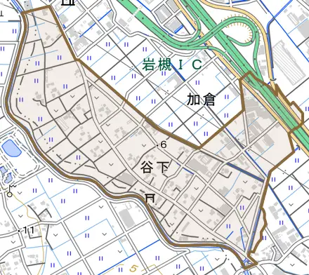 大字谷下とその周辺の地図。町の範囲を重ねている