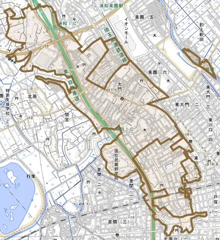 大字大門とその周辺の地図。町の範囲を重ねている