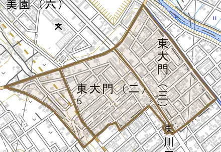 東大門とその周辺の地図。町の範囲を重ねている