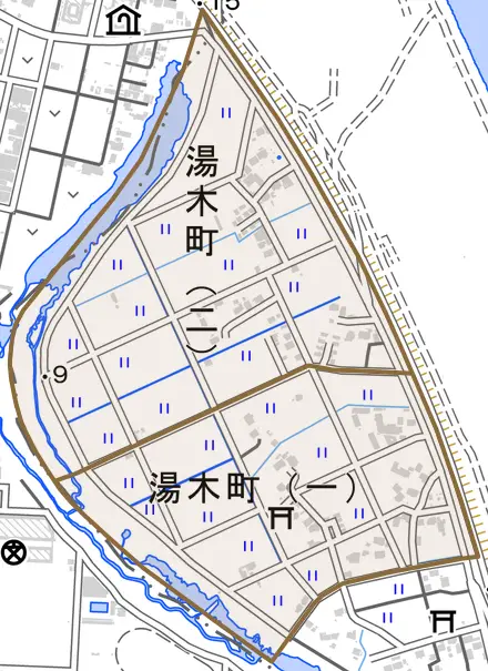 湯木町とその周辺の地図。町の範囲を重ねている