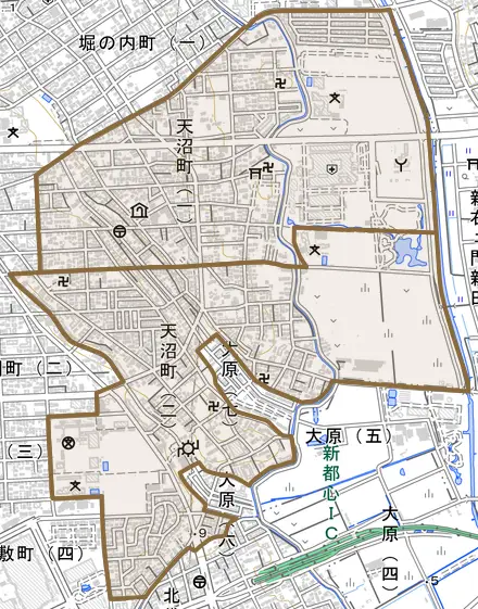 天沼町とその周辺の地図。町の範囲を重ねている