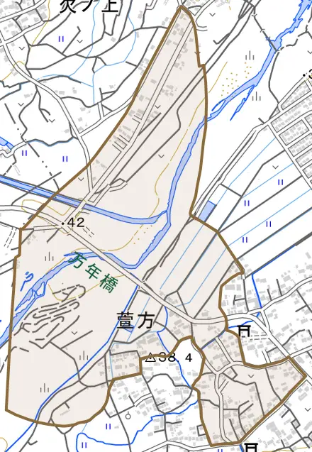 大字萱方とその周辺の地図。町の範囲を重ねている