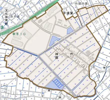 大字神扇とその周辺の地図。町の範囲を重ねている