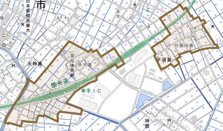 大字平須賀とその周辺の地図。町の範囲を重ねている