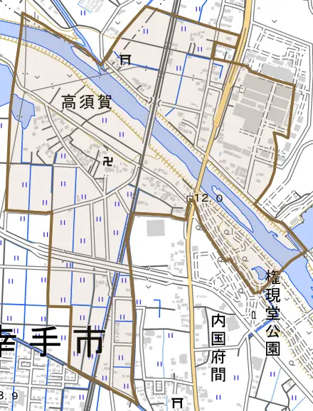 大字高須賀とその周辺の地図。町の範囲を重ねている