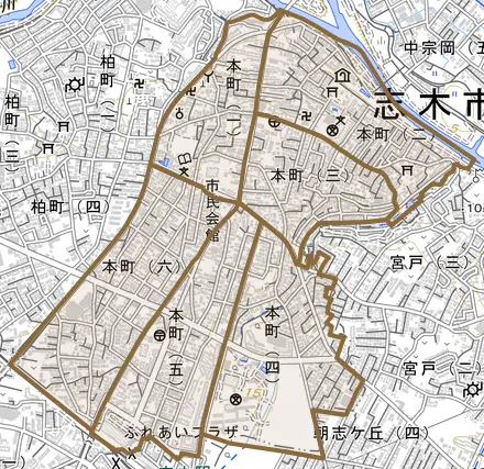 本町とその周辺の地図。町の範囲を重ねている